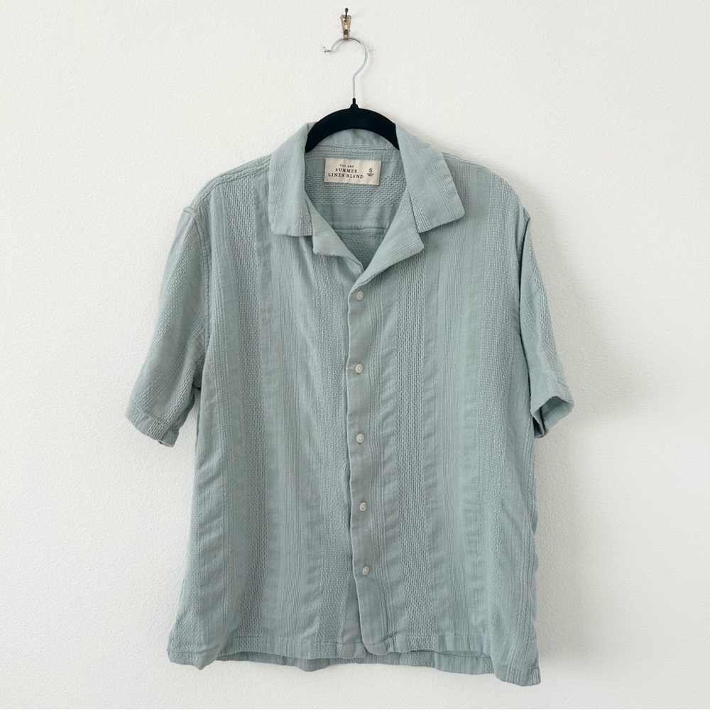 Abercrombie & Fitch Blue Textured Summer Linen Button Up Shirt